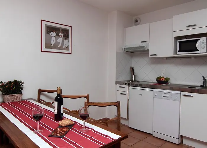 Trinquet Maitena Apart-hotel *